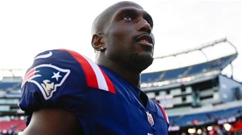 Longtime Patriots player Devin McCourty retires from football